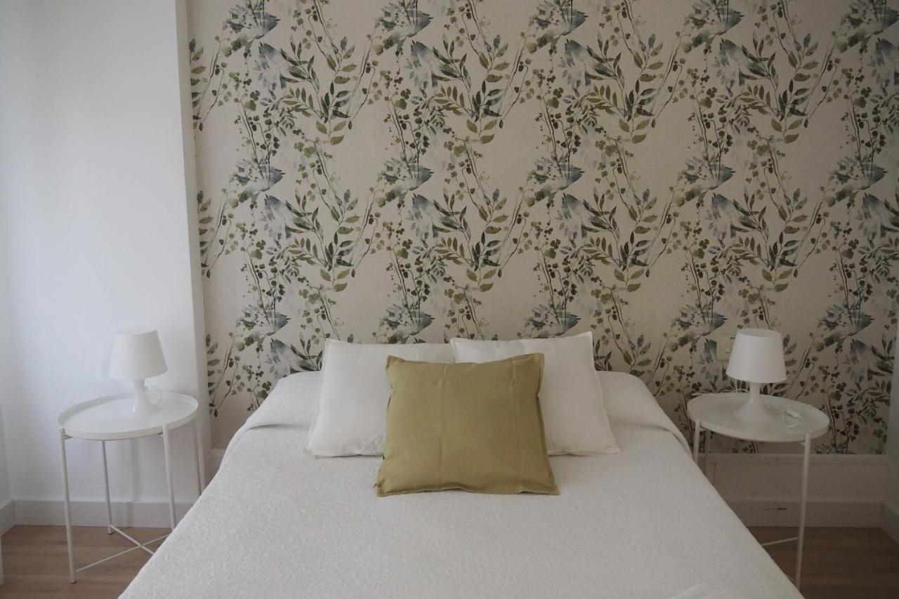 Hostal Sol Zamora Luaran gambar